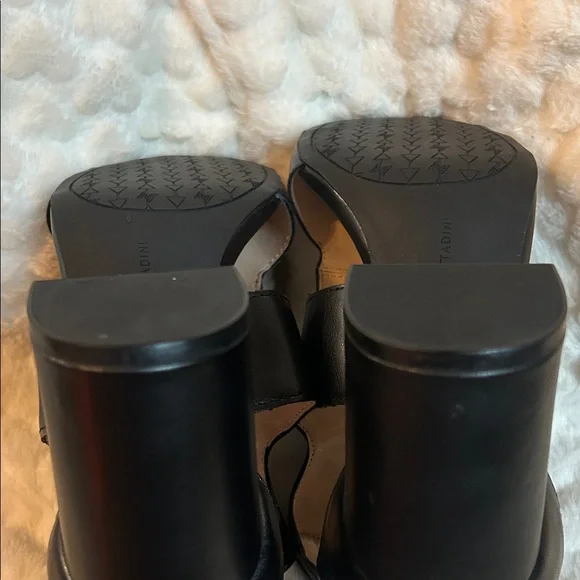 Adrienne Vittadini Black Cutout chunky block heels women’s size 9M - Picture 12 of 14